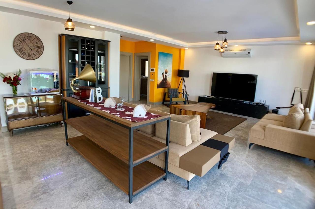 Ultra Luxury Private Villa With Swimming Pool 博德鲁姆 外观 照片
